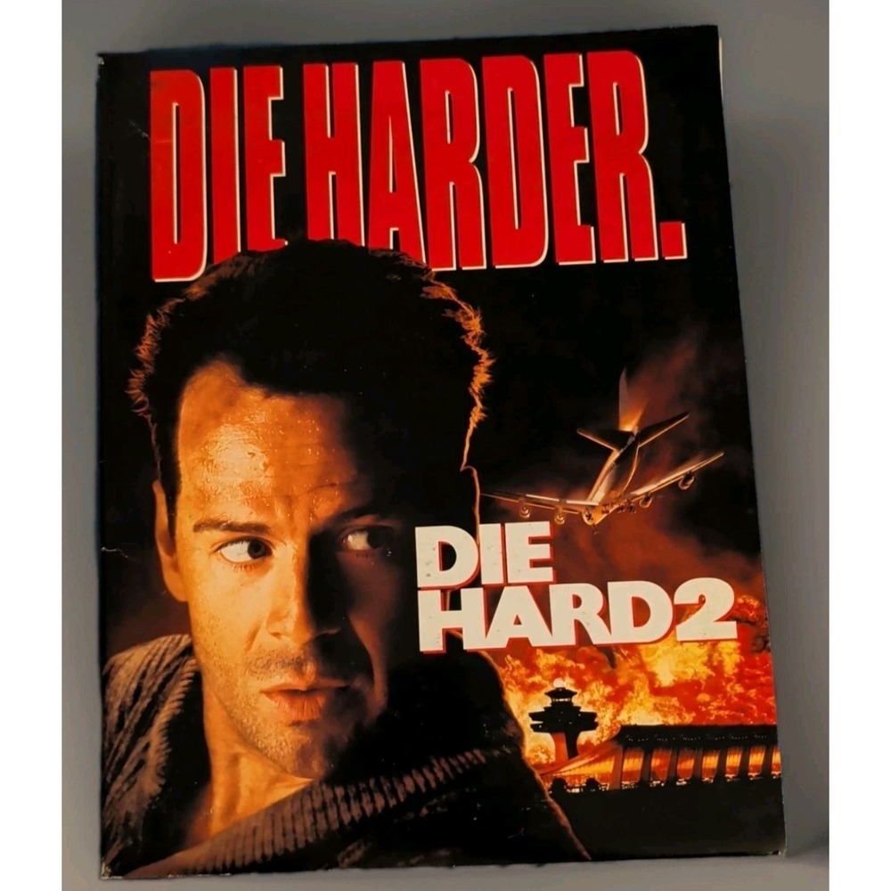 Bruce Willis Die Hard 2 Die Harder Movie Press Kit with 7 Press Photos & Docs